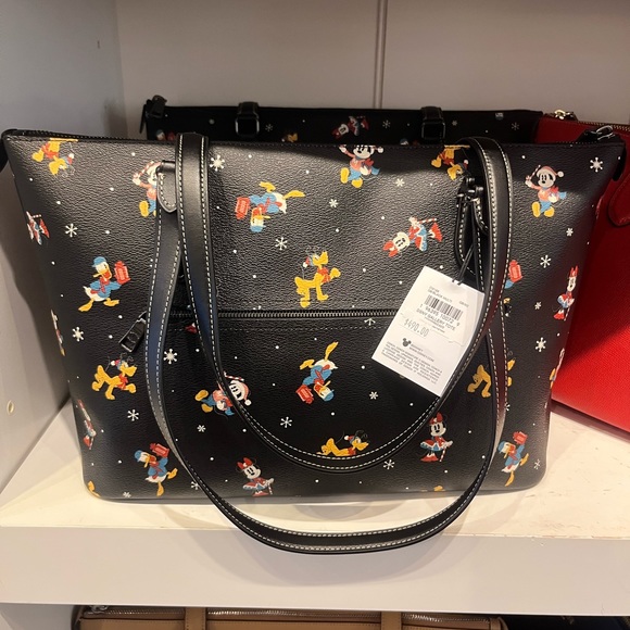 NWT Coach Outlet Disney X Coach Gallery Tote With Holiday Print - Picture 4 of 7